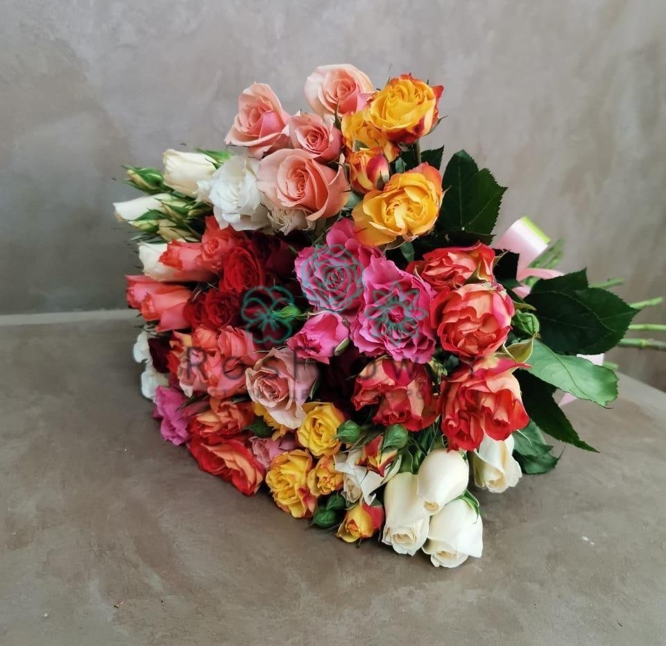 Букет цветов из: Розы в Иня