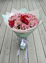 Букет цветов из:  Альстромерии в Иня