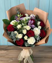 Букет цветов из:  Розы и Альстромерии в Иня