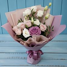 Букет цветов из:  Розы и Лизиантусы в Иня