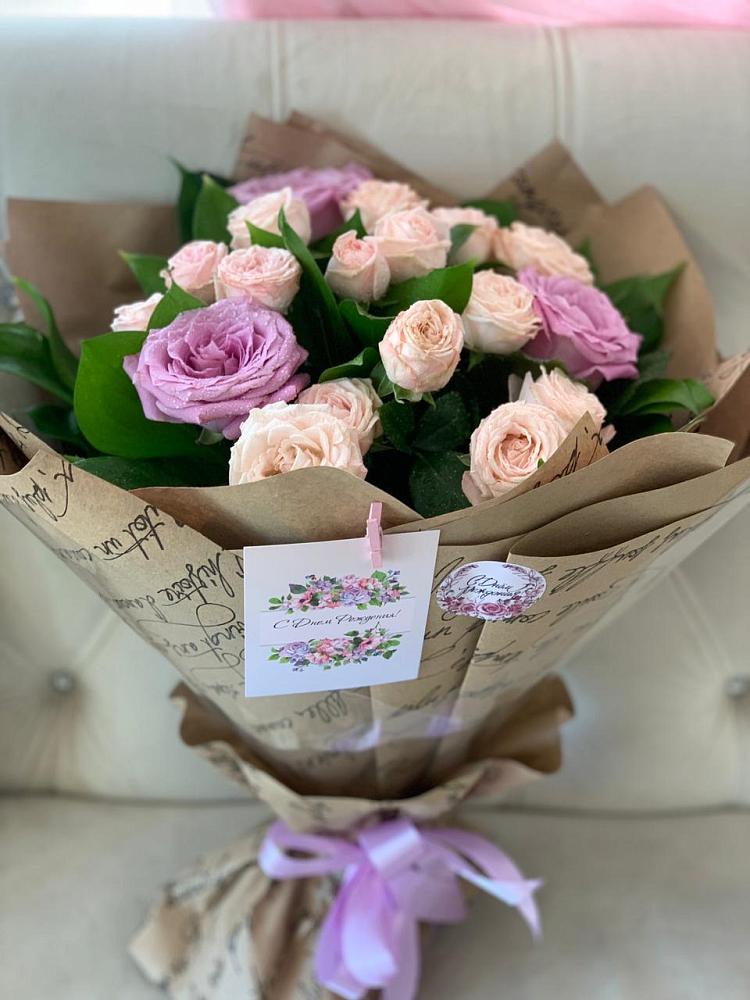 Букет цветов из: Розы в Иня