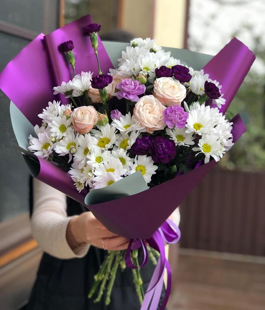 Букет цветов из: Хризантемы, Гвоздики и Розы в Иня