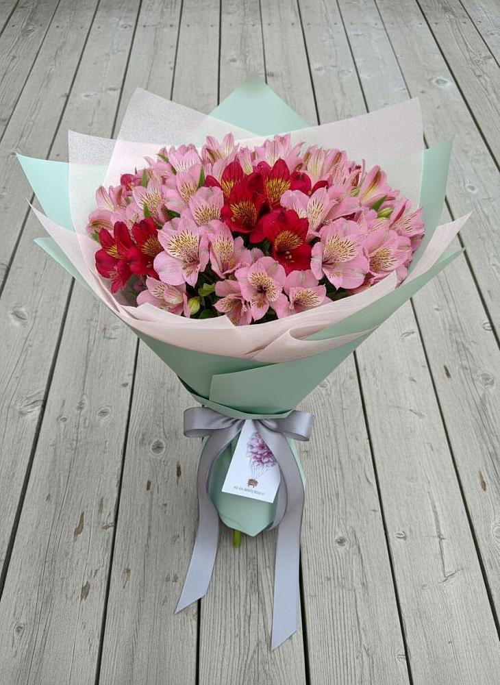 Букет цветов из: Альстромерии в Иня