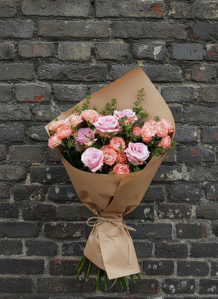 Букет цветов из: Розы в Иня