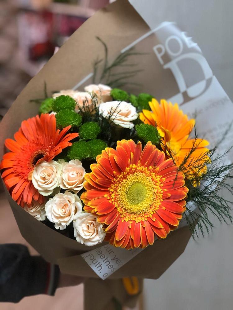 Букет цветов из: Герберы, Хризантемы и Розы в Иня