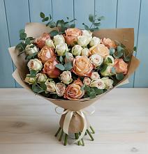 Букет цветов из:  Альстромерии и Розы в Иня